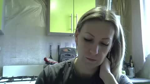 Snapshot of ashleyxhoney chatting on April 29, 2026, 6:50 am AshleyXHoney online show from April 29, 2026, 6:50 am