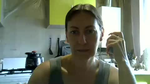 Snapshot of ashleyxhoney chatting on June 28, 2026, 8:20 am AshleyXHoney online show from June 28, 2026, 8:20 am