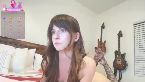 Snapshot of ashleyyylove13 chatting on June 22, 2026, 4:42 am Ashley Love online show from June 22, 2026, 4:42 am