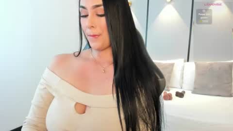 Snapshot of ashly_moonn chatting on June 29, 2026, 12:05 pm A S H L Y online show from June 29, 2026, 12:05 pm