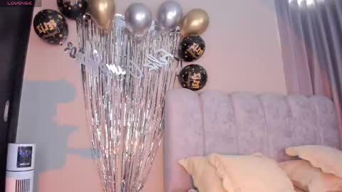 Snapshot of ashlye_stone chatting on April 21, 2026, 6:34 pm Paula Baleta online show from April 21, 2026, 6:34 pm