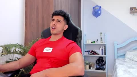 my name real is camilo online show from December 21, 2024, 7:03 am