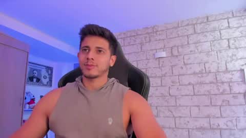Snapshot of ashton_coleman_ chatting on April 28, 2026, 3:17 pm my name real is camilo online show from April 28, 2026, 3:17 pm