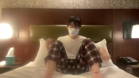 asiaboyshow online show from December 21, 2025, 9:33 pm