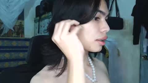 asian_babyboi online show from November 21, 2025, 5:06 am