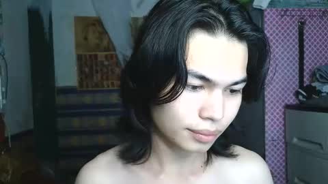 asian_babyboi online show from February 1, 2026, 10:58 am