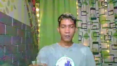 asian_bigcockcummer online show from February 10, 2026, 3:43 am