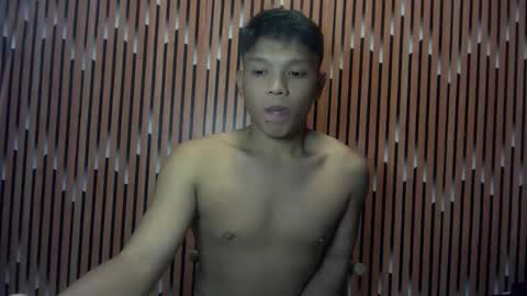 Snapshot of asian_calid22xx chatting on May 28, 2026, 4:15 pm asian_calid22xx online show from May 28, 2026, 4:15 pm