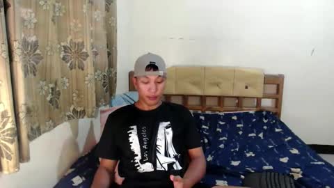 Snapshot of asian_cum_josh chatting on May 5, 2026, 6:43 am asian_cum_josh online show from May 5, 2026, 6:43 am