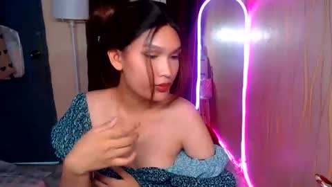 Snapshot of asian_glamm chatting on July 3, 2026, 7:59 am ANITA online show from July 3, 2026, 7:59 am