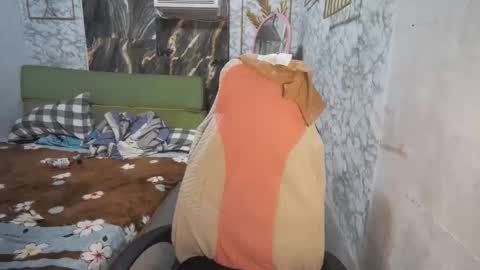 im janeth single mom online show from April 14, 2026, 10:27 pm