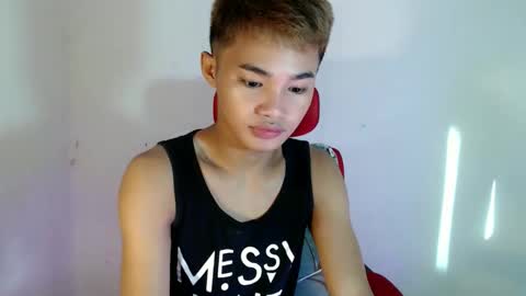 Snapshot of asian_lover05 chatting on April 26, 2026, 11:02 pm asian_lover05 online show from April 26, 2026, 11:02 pm