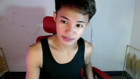 Snapshot of asian_lover05 chatting on July 2, 2026, 4:57 pm asian_lover05 online show from July 2, 2026, 4:57 pm