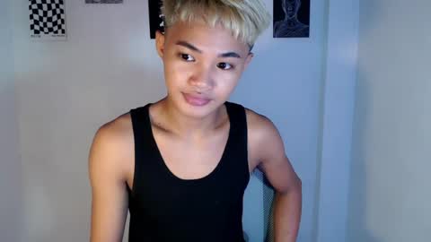 Snapshot of asian_lover05 chatting on July 26, 2026, 8:27 pm asian_lover05 online show from July 26, 2026, 8:27 pm