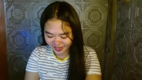 asian_nova online show from November 18, 2025, 6:18 am