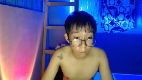Snapshot of asian_seanbrownxxx chatting on October 22, 2025, 9:14 pm asian_seanbrownxxx online show from October 22, 2025, 9:14 pm