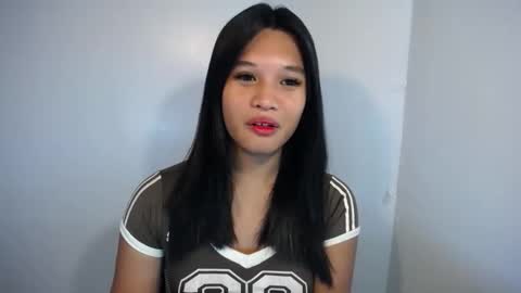 Snapshot of asian_yannie chatting on April 27, 2026, 1:31 pm Yan online show from April 27, 2026, 1:31 pm