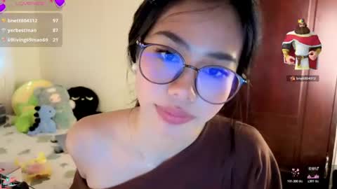 Snapshot of asianbabecandy chatting on June 17, 2026, 12:24 am candy online show from June 17, 2026, 12:24 am