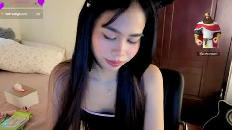 Snapshot of asianbabecandy chatting on June 25, 2026, 12:21 am candy online show from June 25, 2026, 12:21 am