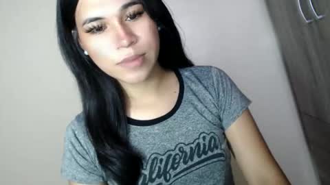 Snapshot of asianblk_barbiedoll chatting on April 14, 2026, 2:17 am asianblk_barbiedoll online show from April 14, 2026, 2:17 am