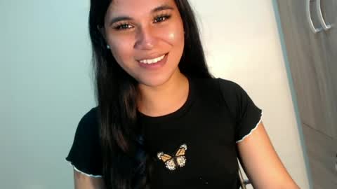 Snapshot of asianblk_barbiedoll chatting on June 1, 2026, 4:31 pm asianblk_barbiedoll online show from June 1, 2026, 4:31 pm