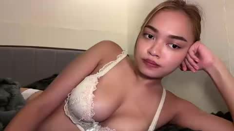 asianelara15 online show from July 28, 2026, 8:54 am