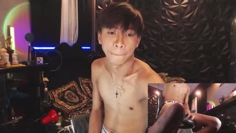 Snapshot of asianfuckertwink chatting on November 22, 2025, 12:59 pm asianfuckertwink online show from November 22, 2025, 12:59 pm