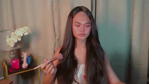 Kianna online show from November 24, 2025, 9:20 am