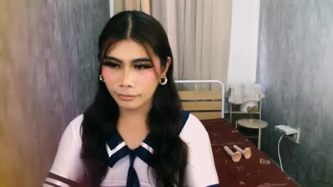 asianloreen24 online show from March 22, 2026, 6:28 am