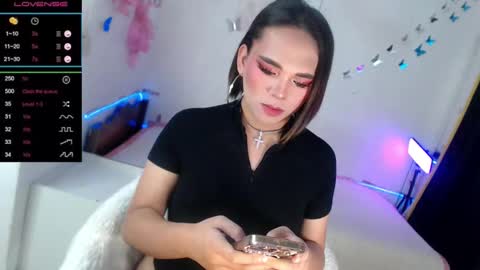 kendra turner online show from November 11, 2025, 7:52 am