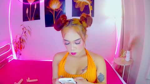 asiantopfucker02 online show from November 21, 2025, 3:54 pm