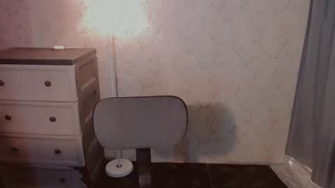 kisses online show from February 24, 2026, 5:44 pm