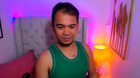 Snapshot of asianzero chatting on February 2, 2025, 9:51 am Zero online show from February 2, 2025, 9:51 am