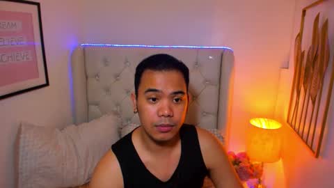 Snapshot of asianzero chatting on February 26, 2026, 7:13 pm Zero online show from February 26, 2026, 7:13 pm