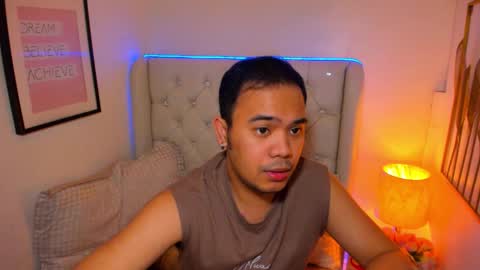 Snapshot of asianzero chatting on February 28, 2026, 7:59 pm Zero online show from February 28, 2026, 7:59 pm