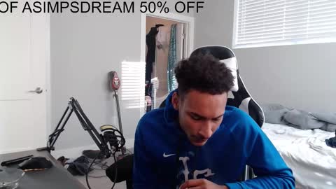 asimpsdream online show from October 3, 2025, 1:08 pm