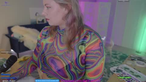 Snapshot of asiri_ocean chatting on March 6, 2025, 4:41 am Asiri   pronounced Ah-siri Please no nicknames   3 online show from March 6, 2025, 4:41 am