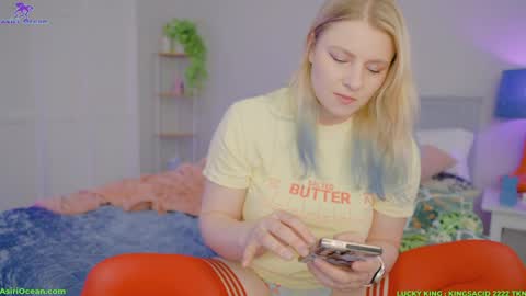 Asiri   pronounced Ah-siri Please no nicknames   3 online show from April 15, 2026, 3:52 pm