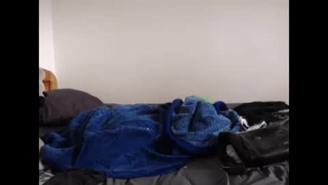 aslanne online show from December 20, 2025, 10:44 am