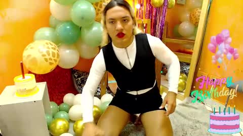 ASLY online show from January 16, 2025, 2:08 pm