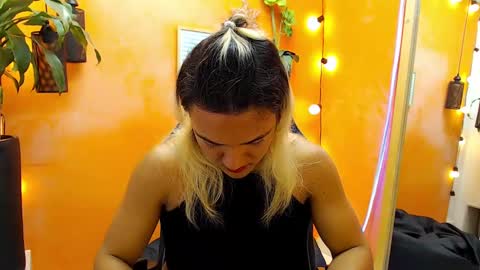 ASLY online show from January 27, 2025, 5:37 pm