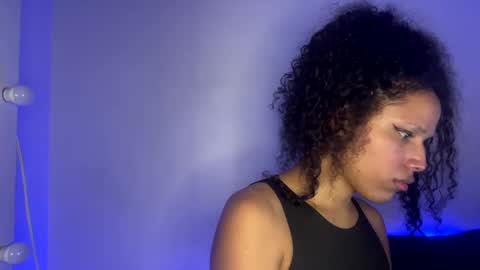 assiavilla1 online show from February 27, 2025, 4:20 am