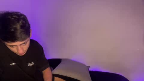 assiavilla1 online show from March 10, 2025, 5:11 am