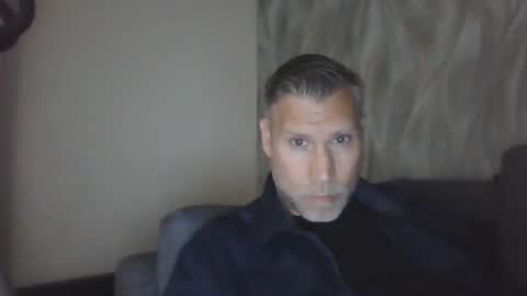 Assmani28 online show from May 7, 2026, 1:16 pm