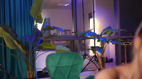 Starting 930 PM EU TIME online show from December 30, 2024, 7:21 pm