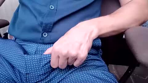 asssssssssseater6947 online show from September 9, 2025, 11:43 am