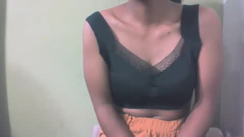 asterina01 online show from November 15, 2025, 3:26 am