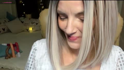 Asteris online show from November 14, 2025, 7:56 pm