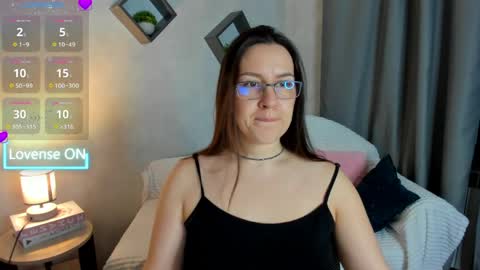 Asti online show from April 8, 2026, 1:49 am