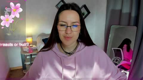 Snapshot of asti_bubbles chatting on May 31, 2026, 1:36 am Asti online show from May 31, 2026, 1:36 am